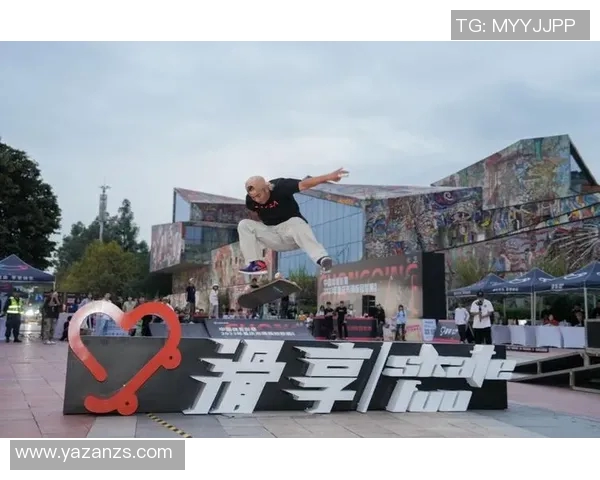 重庆滑板队在世界滑板锦标赛中以90分领先积分榜，展现强劲实力